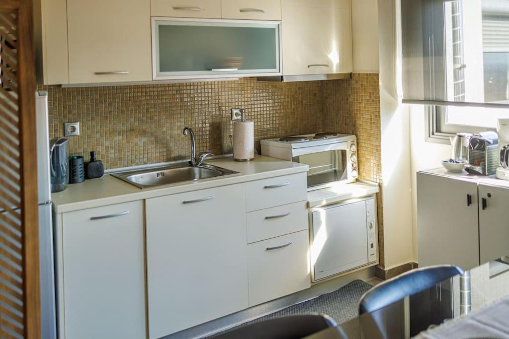 The Grapiti - Spectacular View Spacious Appartement Thessaloniki